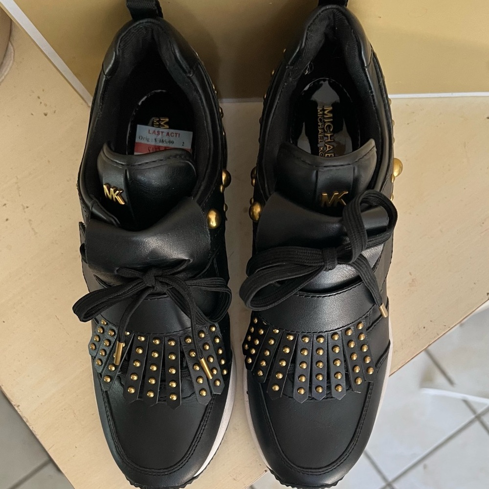 Michael Kors Georgie Kiltie Trainer Leather Gold Stud Wedge Sneaker 6.0 - Picture 4 of 7